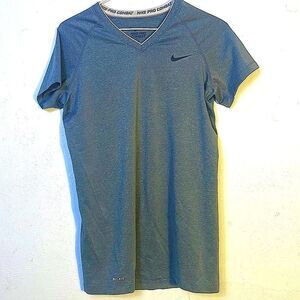 NIKE • Women’s Medium Dry Fit Short Sleeve V-Neck T-Shirt